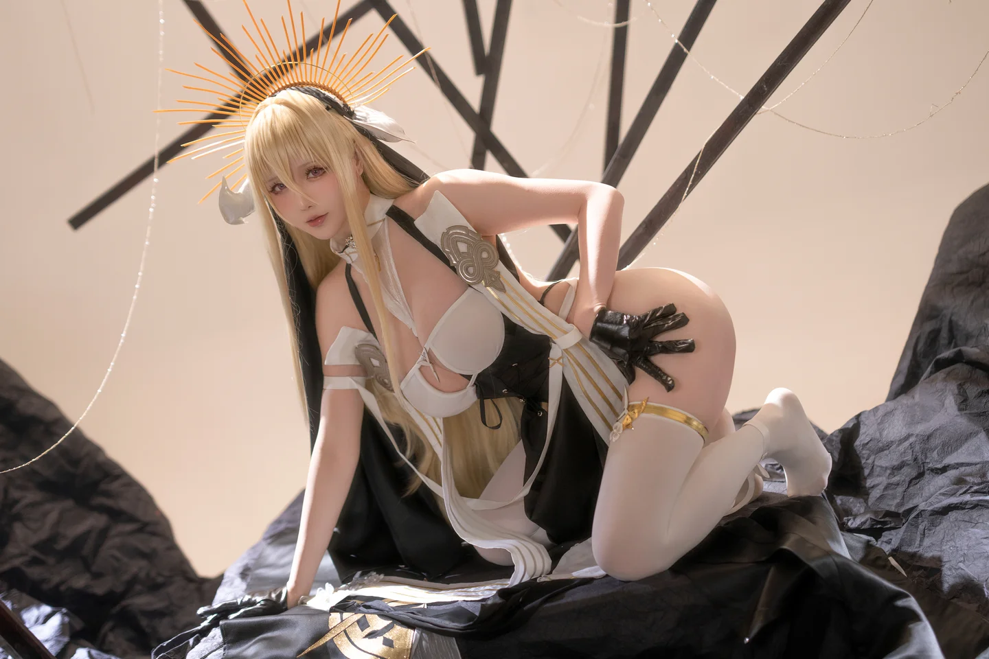 星之迟迟_–_2025年02月计划E_碧蓝航线怨仇_52P_346MB 2025-2-E (47).webp